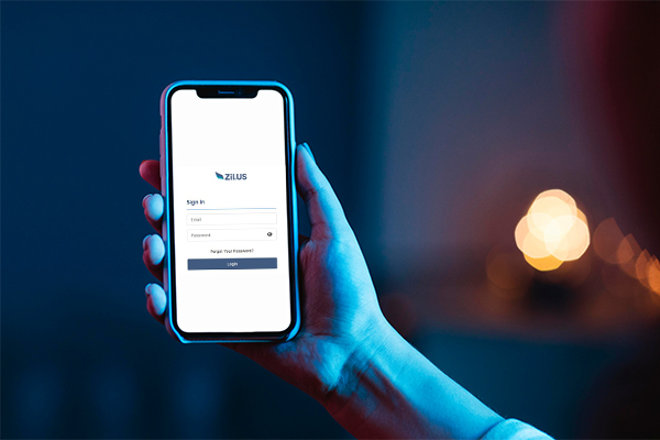 No Office? No Problem: Run Your Business from Your Phone with Varo Money AlternativeÂ